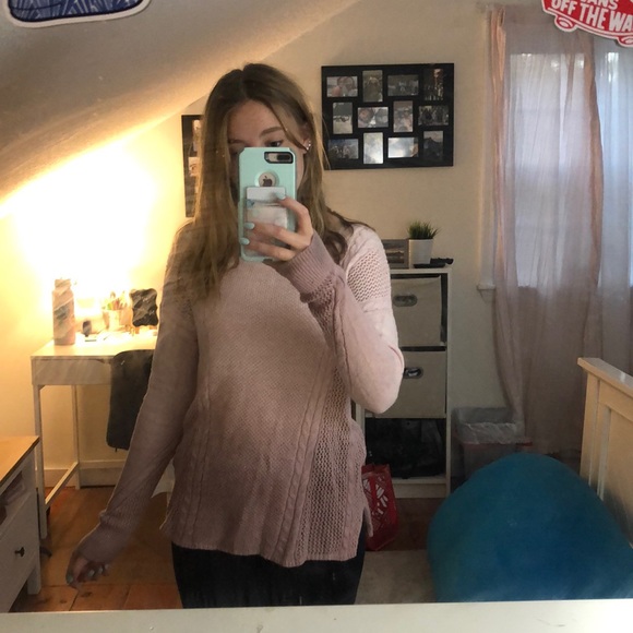 sweater - Picture 3 of 3